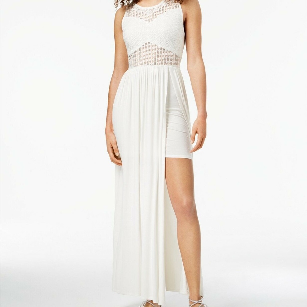 Material Girl Juniors Women Crochet-Bodice Maxi Dress in Cloud Dancer (White)
